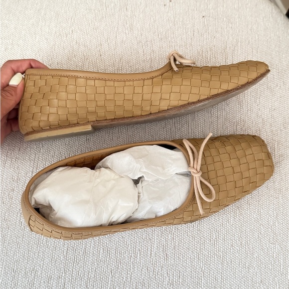 Freda Salvador Jada Square Toe Ballet Flat, Latte Closed Woven Calf, Size 8 - Picture 7 of 11